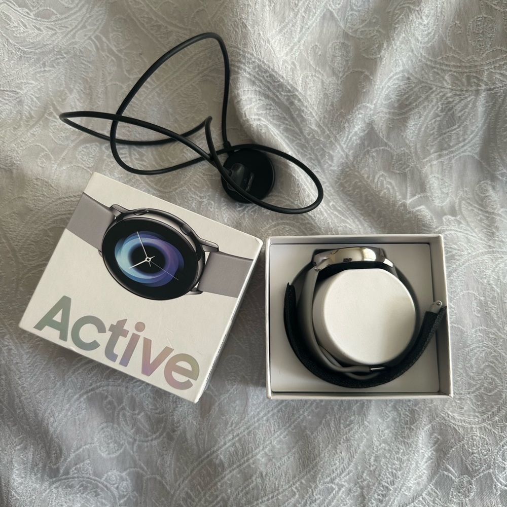 Samsung smart watch - Picture 7 of 8
